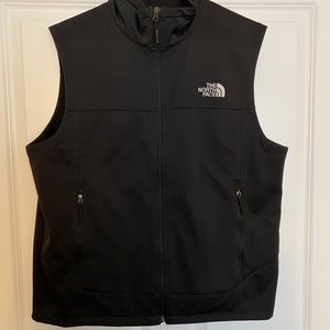 The North Face men’s vest